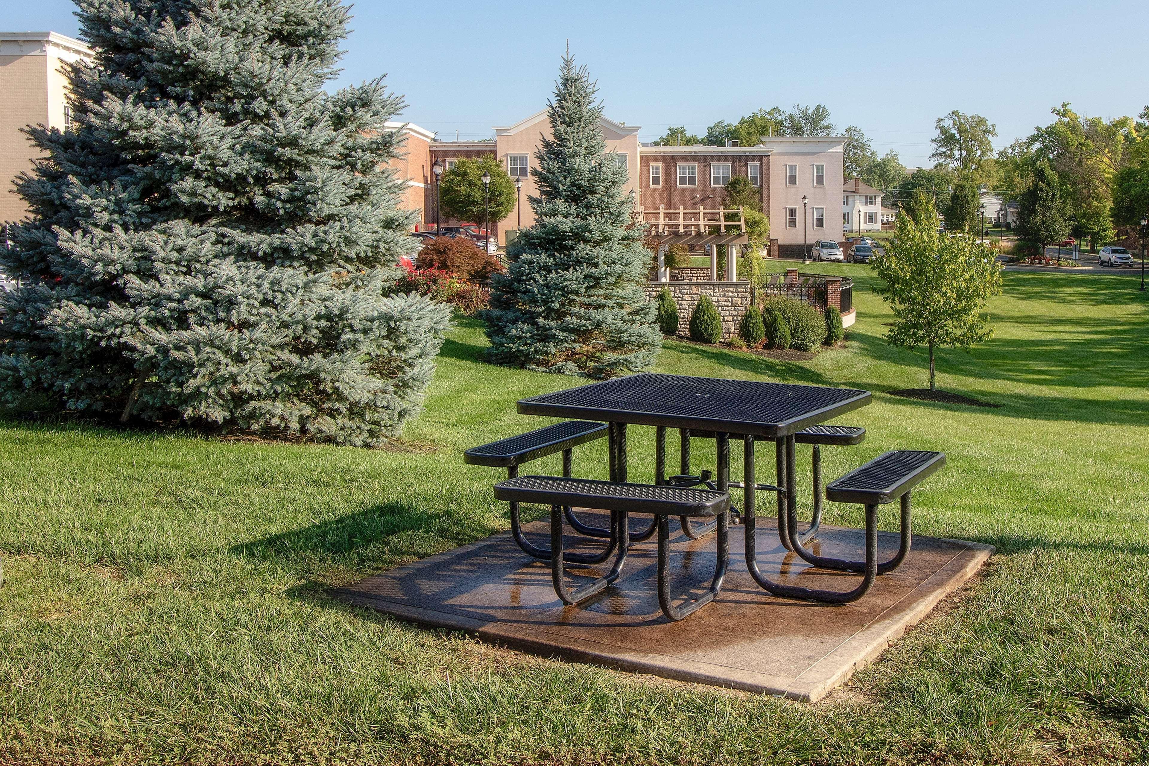 Hampton Inn Oxford/Miami University Area Exterior foto